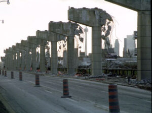 01-Reference-photo,Gardiner-deconstruction,2001